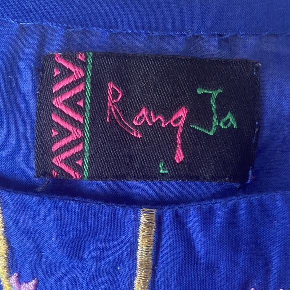 Embroidered tunic - Picture 14 of 15